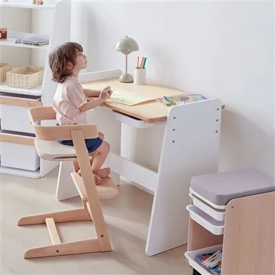 Vysoká židlička s sedákem pro novorozence